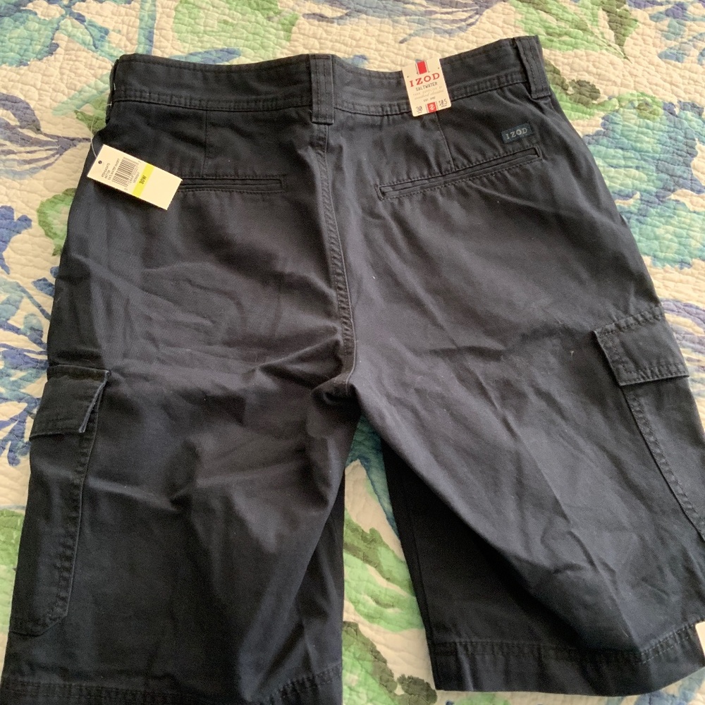 Izod saltwater shorts